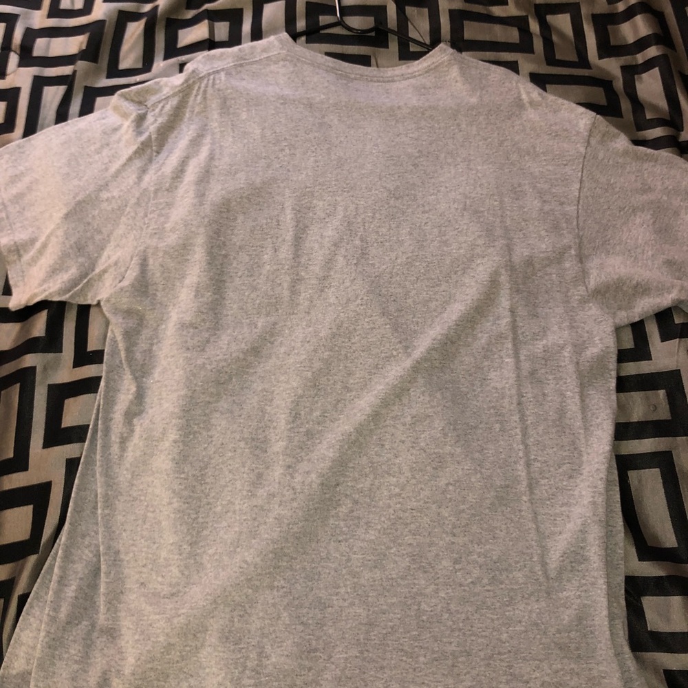 T SHIRT - Picture 3 of 4